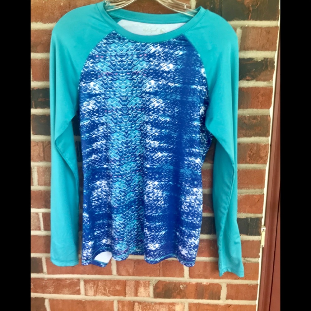 Reel Legends Swim Shirt Size Medium
